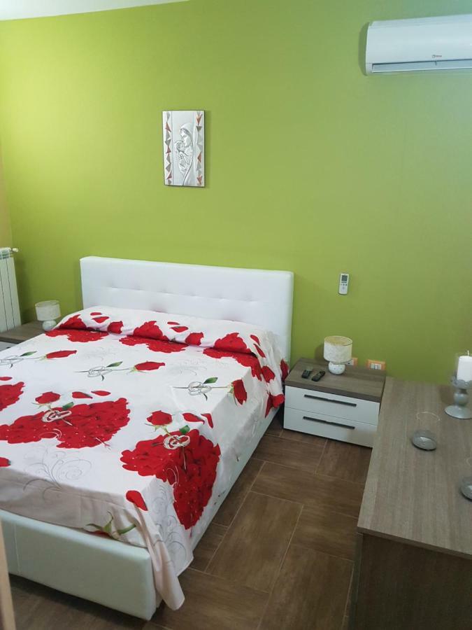 פיצו Appartamento Marinella מראה חיצוני תמונה